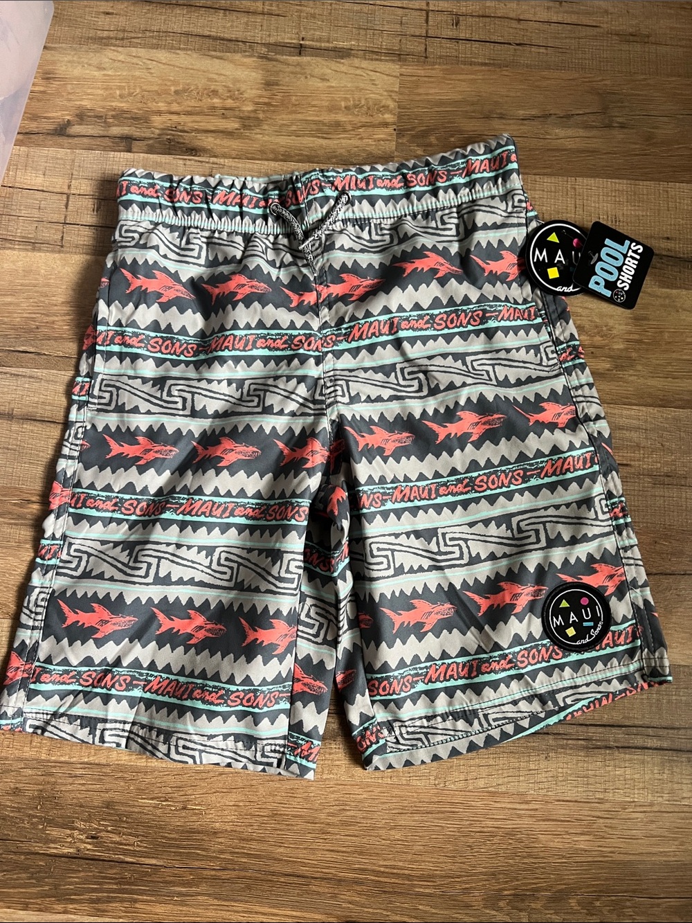New Maui and Sons  Gray & Coral Aztec Swim Shorts kids boys size large